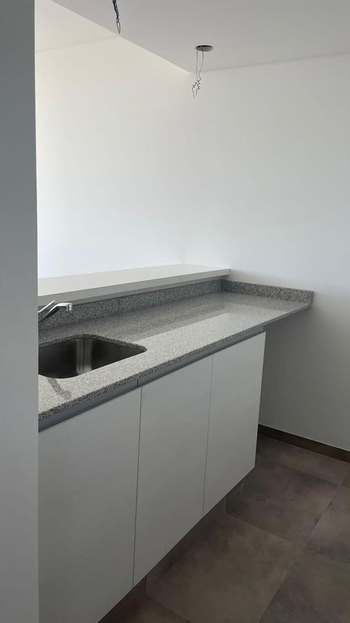 Venta Torre Arealis - Departamento de un Dormitorio con Amenities y Cochera. Puerto Norte, Rosario 4