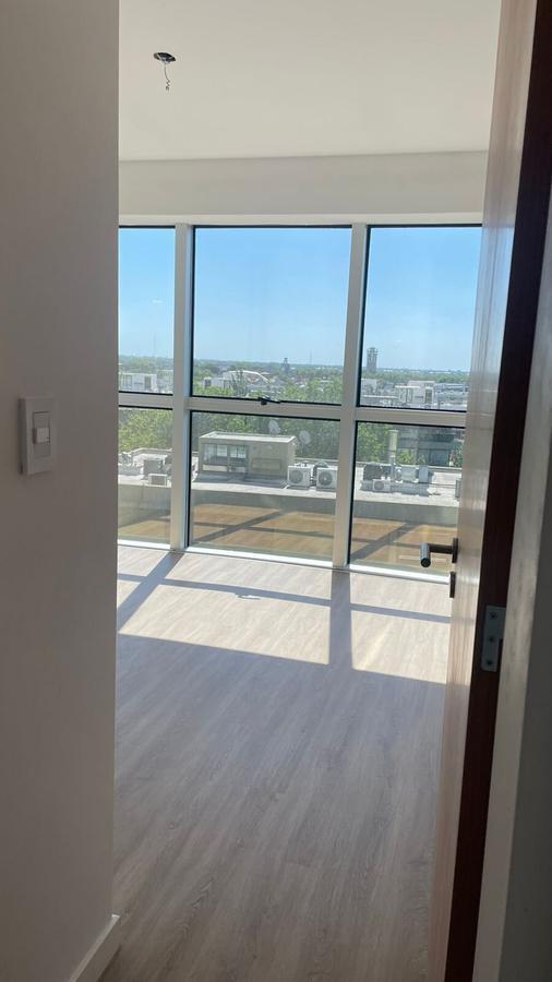 Venta Torre Arealis - Departamento de un Dormitorio con Amenities y Cochera. Puerto Norte, Rosario 3