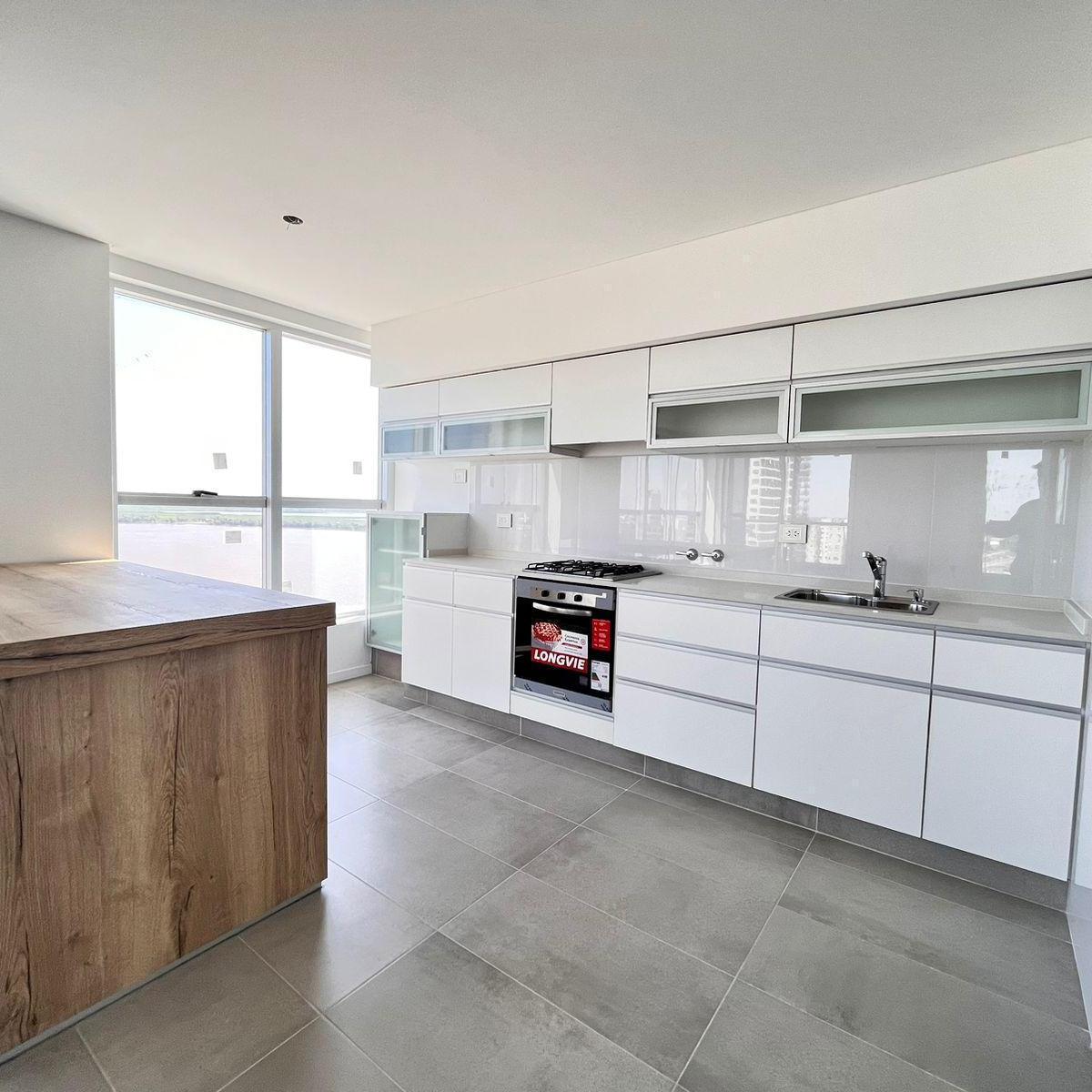 Venta - Departamento de Categoría a Estrenar con Amenities y Vista Al Río. Puerto Norte, Rosario. 4