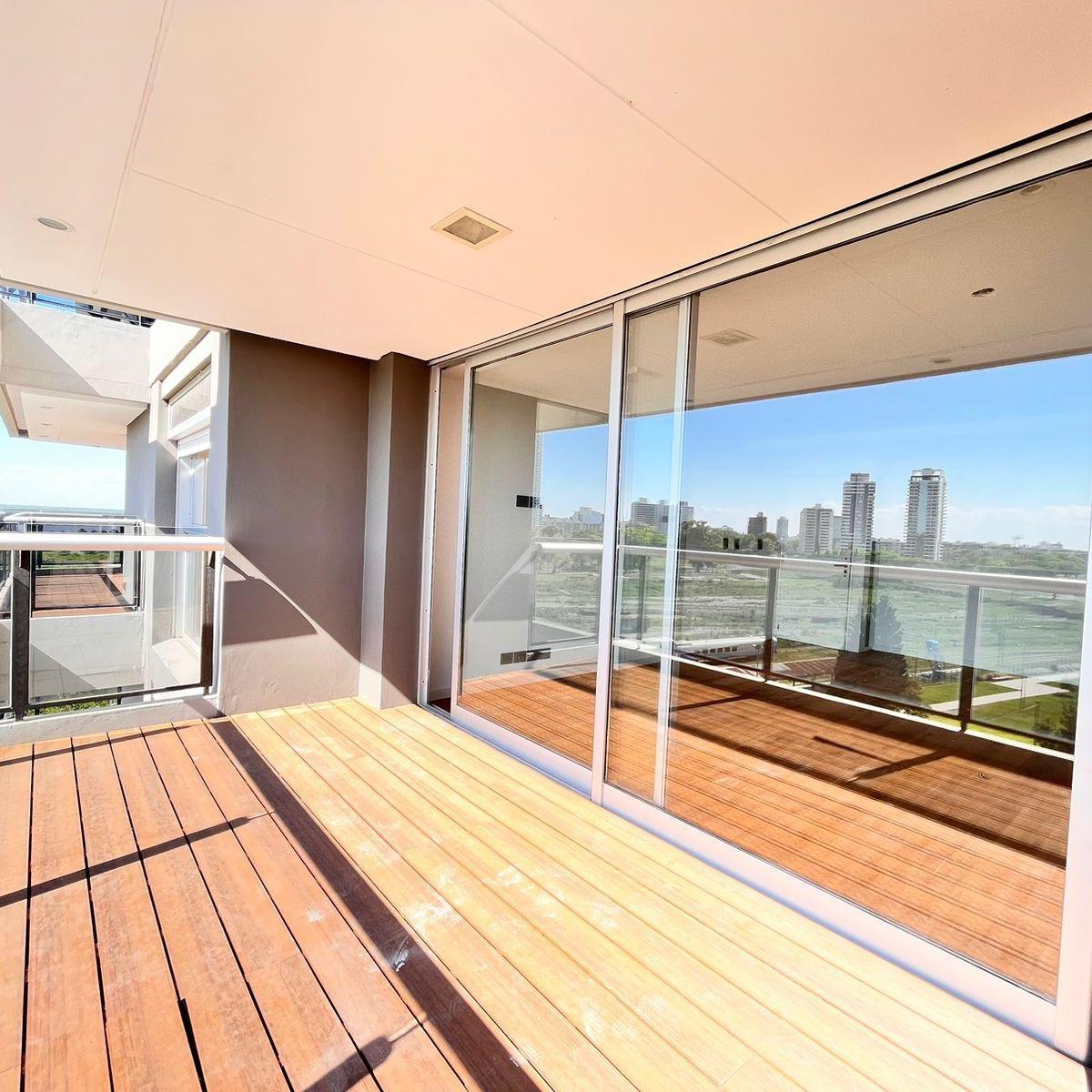 Venta Departamento de Dos Dorm. con Vista Al Río y Amenities. Rosario, Refinerias 2