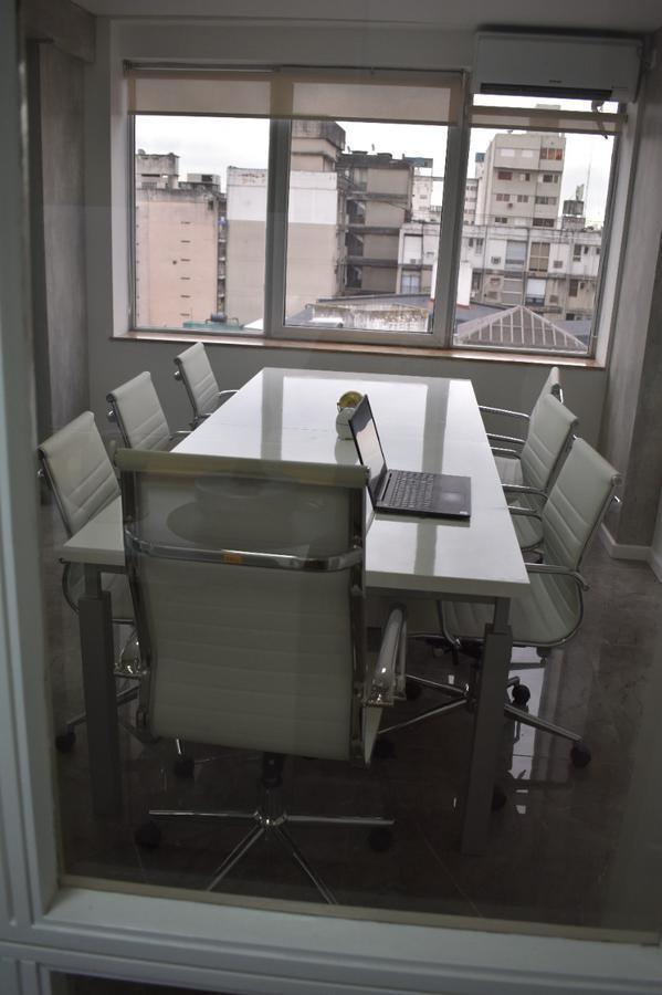 Foto de VENTA: Oficina reciclada a nueva en pleno centro de Rosario, imagen 5