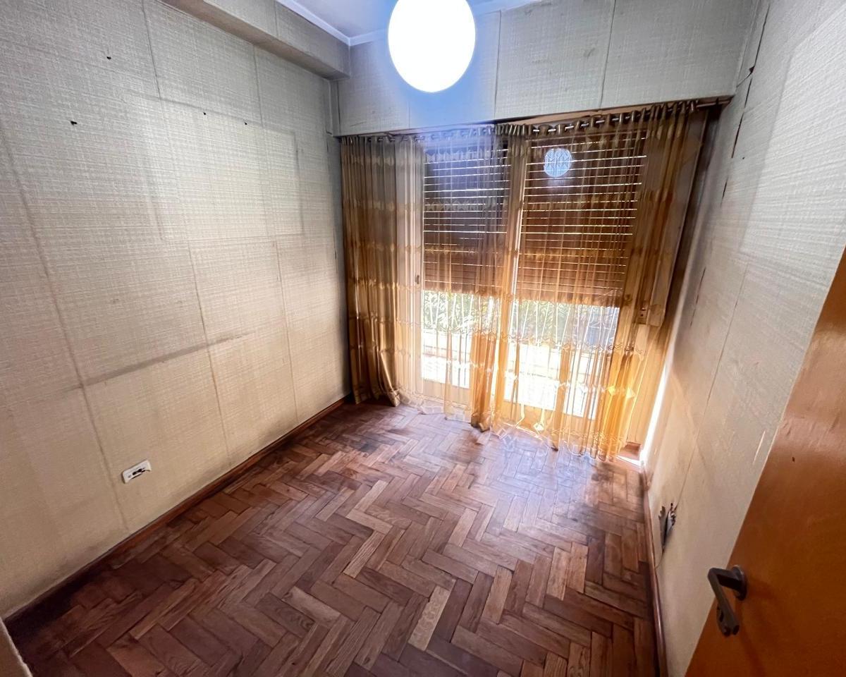 Venta - Departamento de Tres Dorm. en Piso Exclusivo, con Balcón Al Frente en Rosario Centro 5