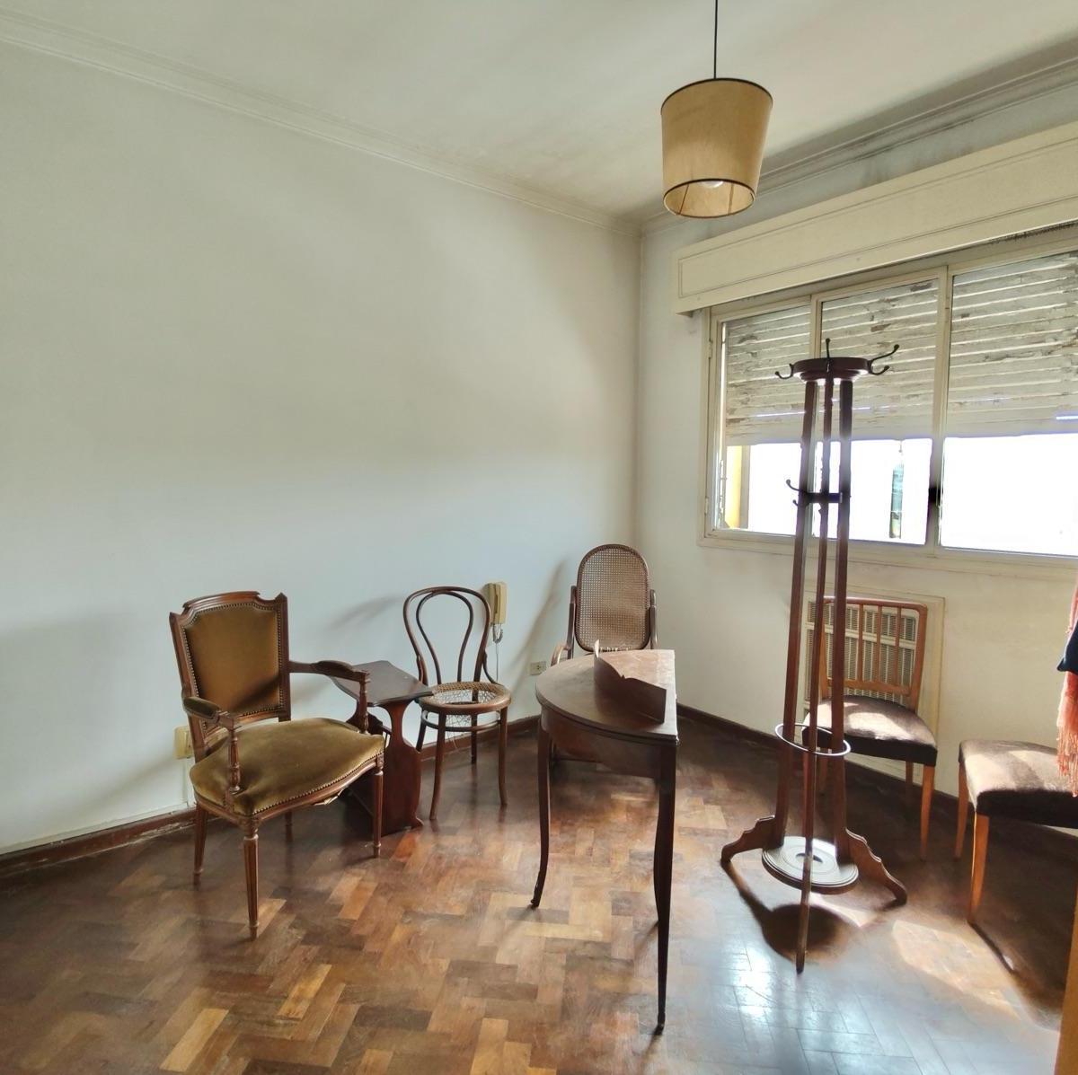 Venta - Departamento de Tres Dorm., Piso Exclusivo en El Centro de Rosario 5