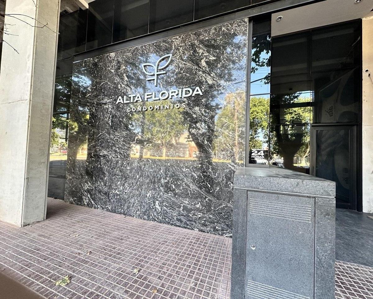 Venta - Departamento de un Dormitorio con Balcón en La Florida, Rosario 5