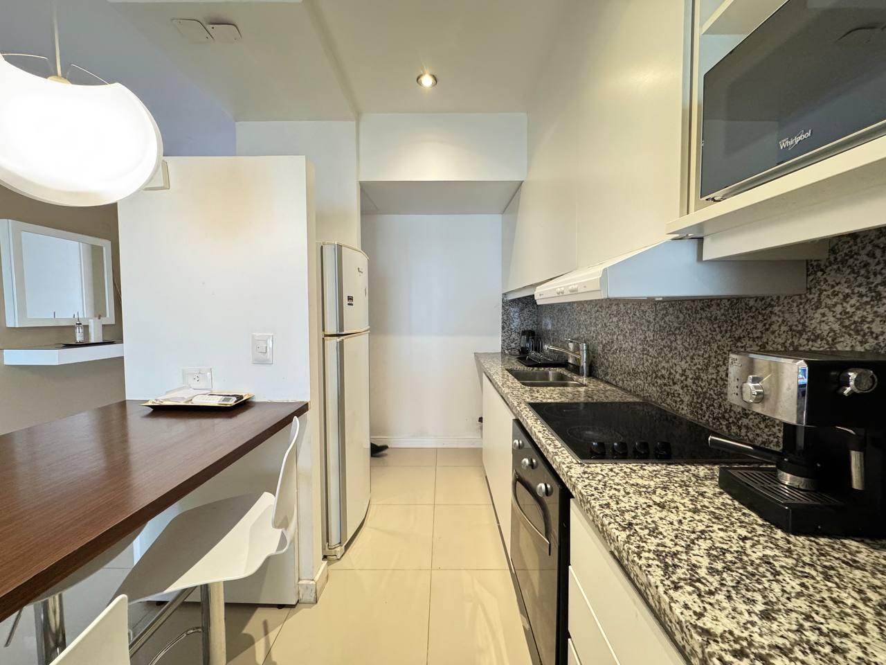 Foto de Alquiler monoambiente dividido, amoblado, con balcón vista al río y cochera en Puerto Norte, Rosario, imagen 5