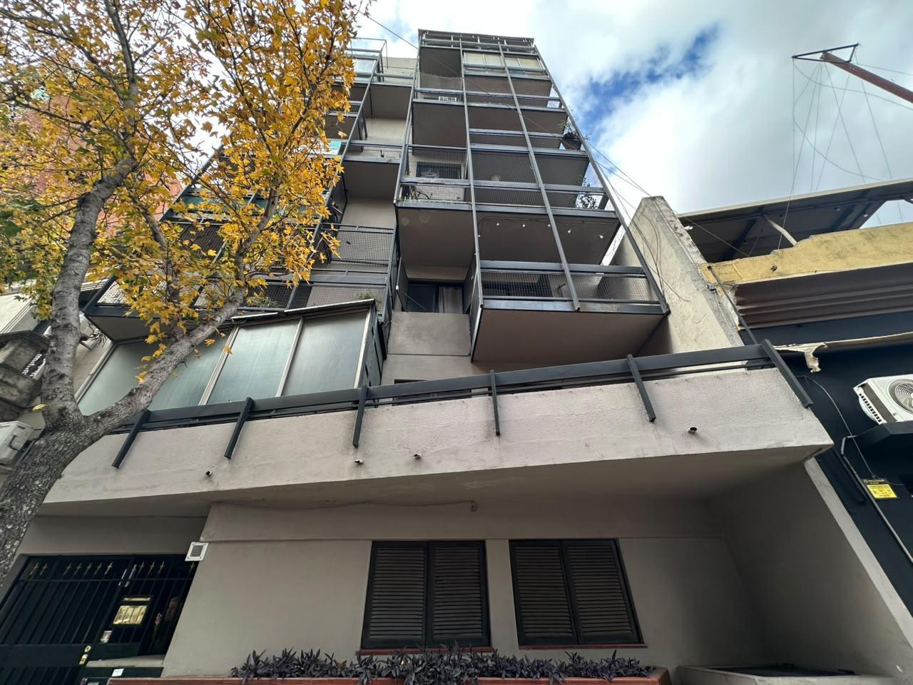 Departamento de dos dormitorios en Ovidio Lagos al 1200, Barrio Lourdes