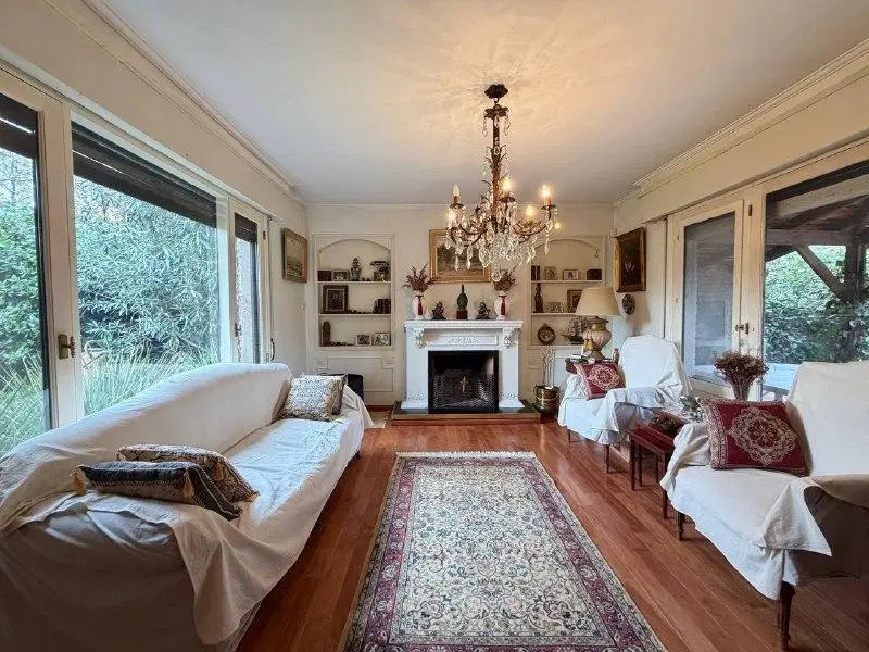 Venta casa de tres dormitorios con terreno de 1368 m2 y pileta. Aldea Fisherton, Rosario 5