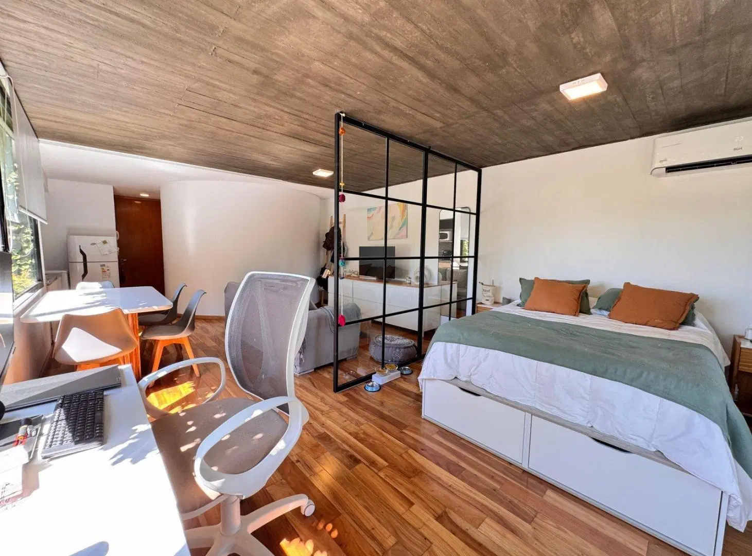 VENTA: Piso exclusivo loft de 47 m2 calidad Obring. Pileta y quincho. Apto Crédito. 8