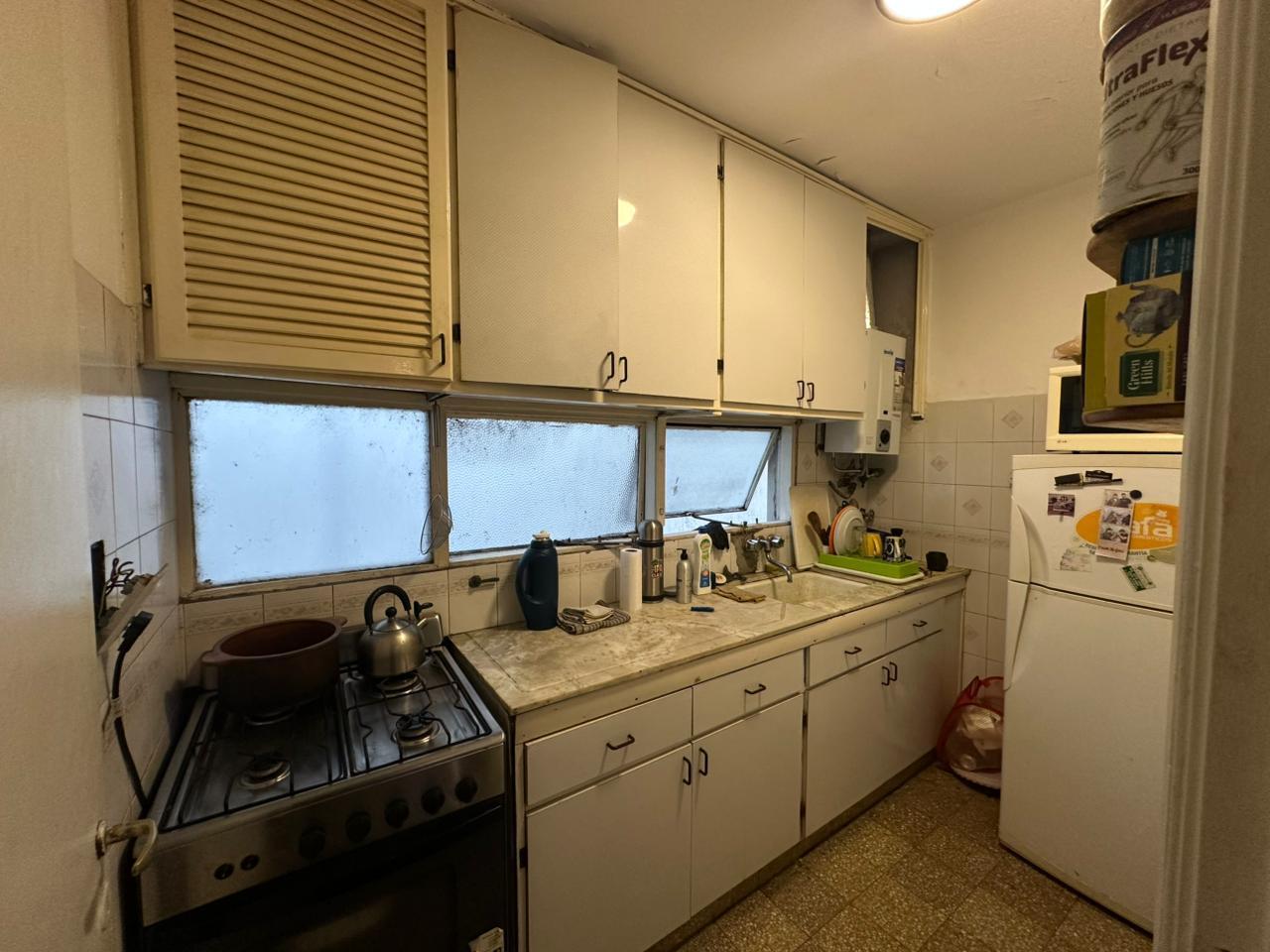 Foto de Venta: Departamento de dos dormitorios sobre Avenida Pellegrini frente, imagen 3