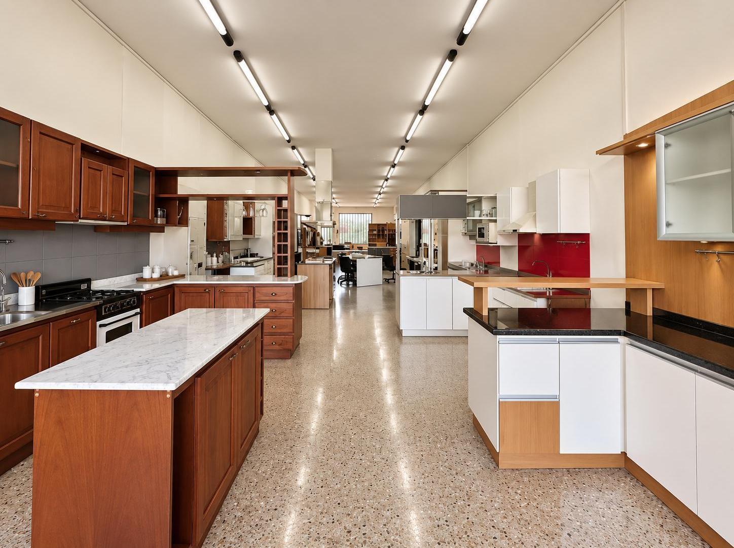 Foto de VENTA: Local comercial casa de tres dormitorios en Barrio Belgrano, imagen 1