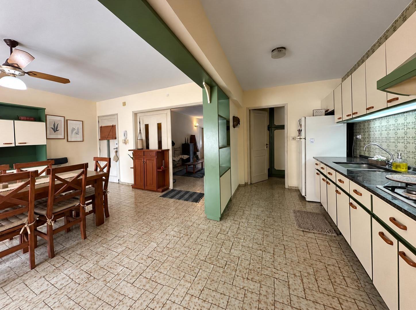 Foto de VENTA: Local comercial casa de tres dormitorios en Barrio Belgrano, imagen 4