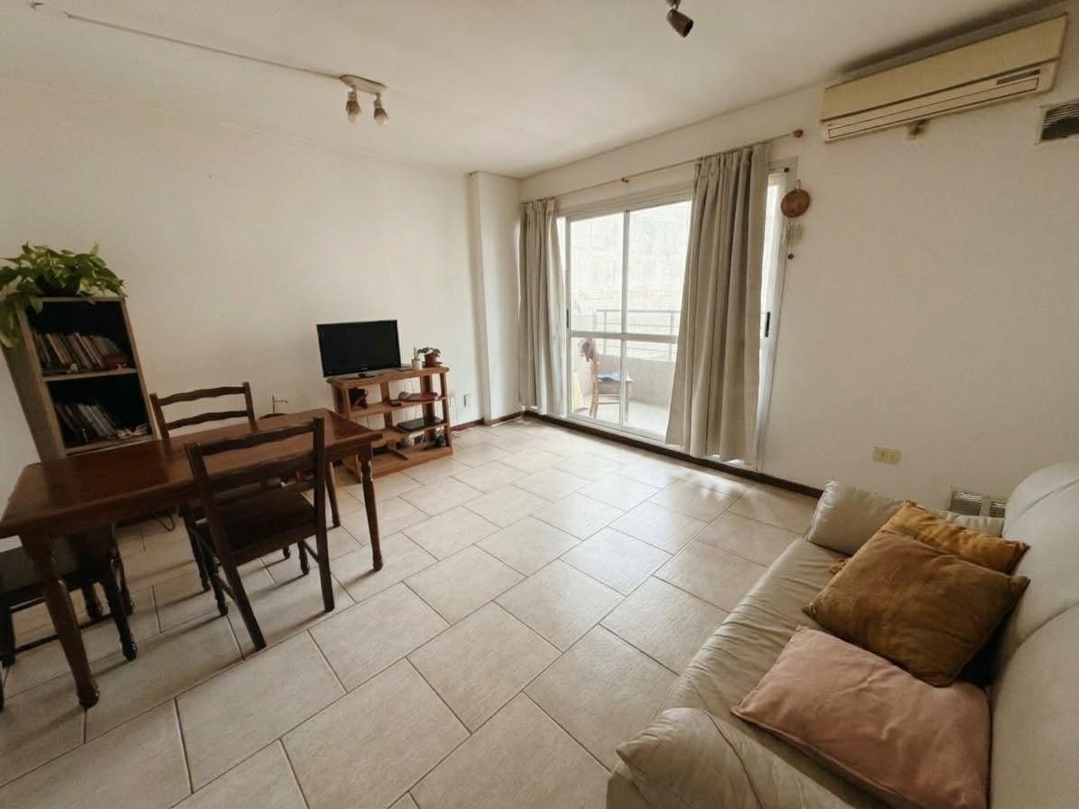 Foto de Departamento en venta un dormitorio con balcon al frente, imagen 5