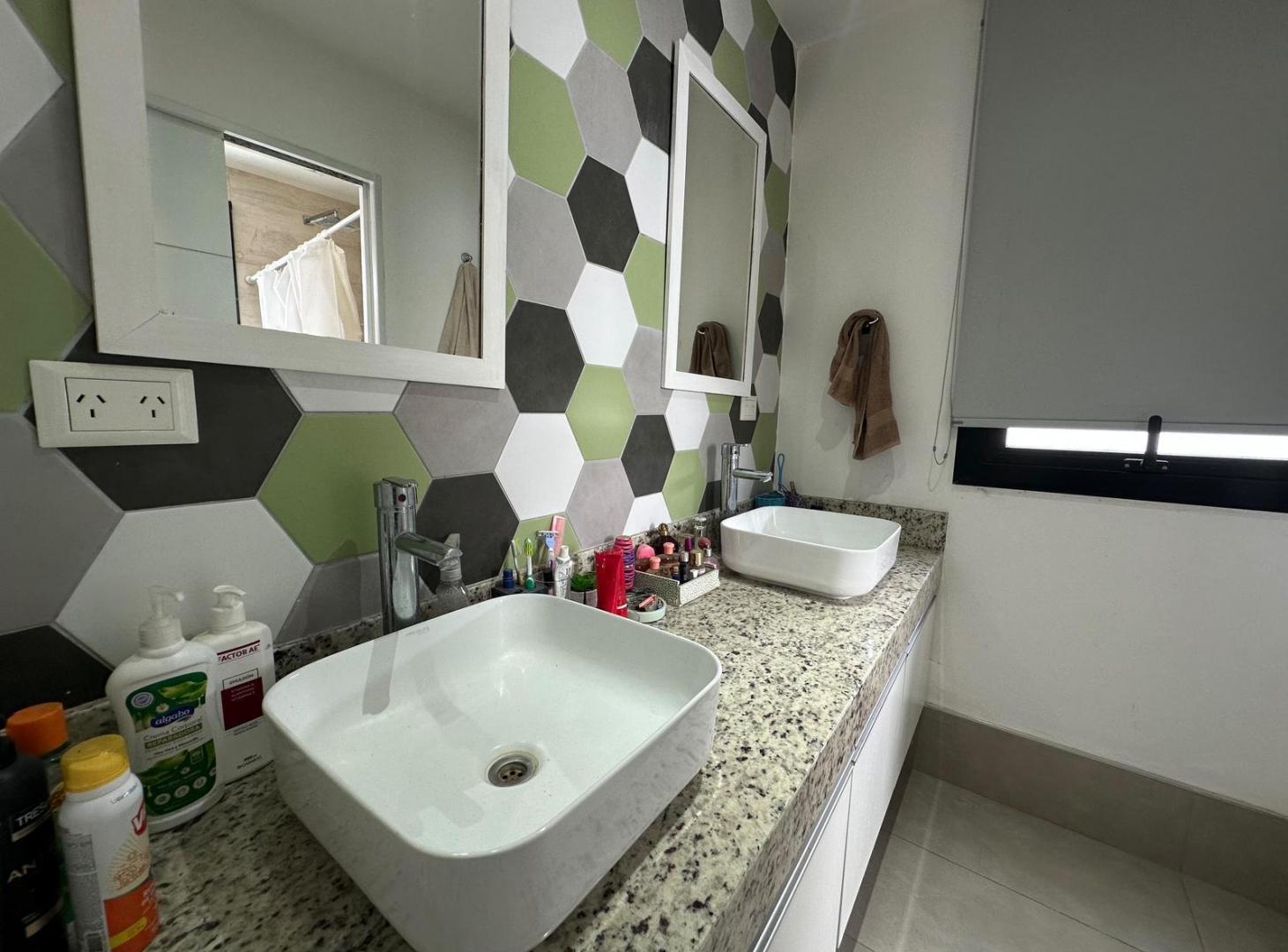 Foto de Venta - Casa en Estancia La Rinconada de cuatro dormitorios, jardín y, imagen 5