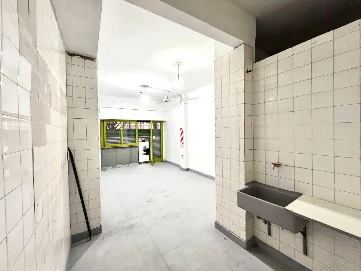 Local comercial en Alquiler - Cid Campeador 1