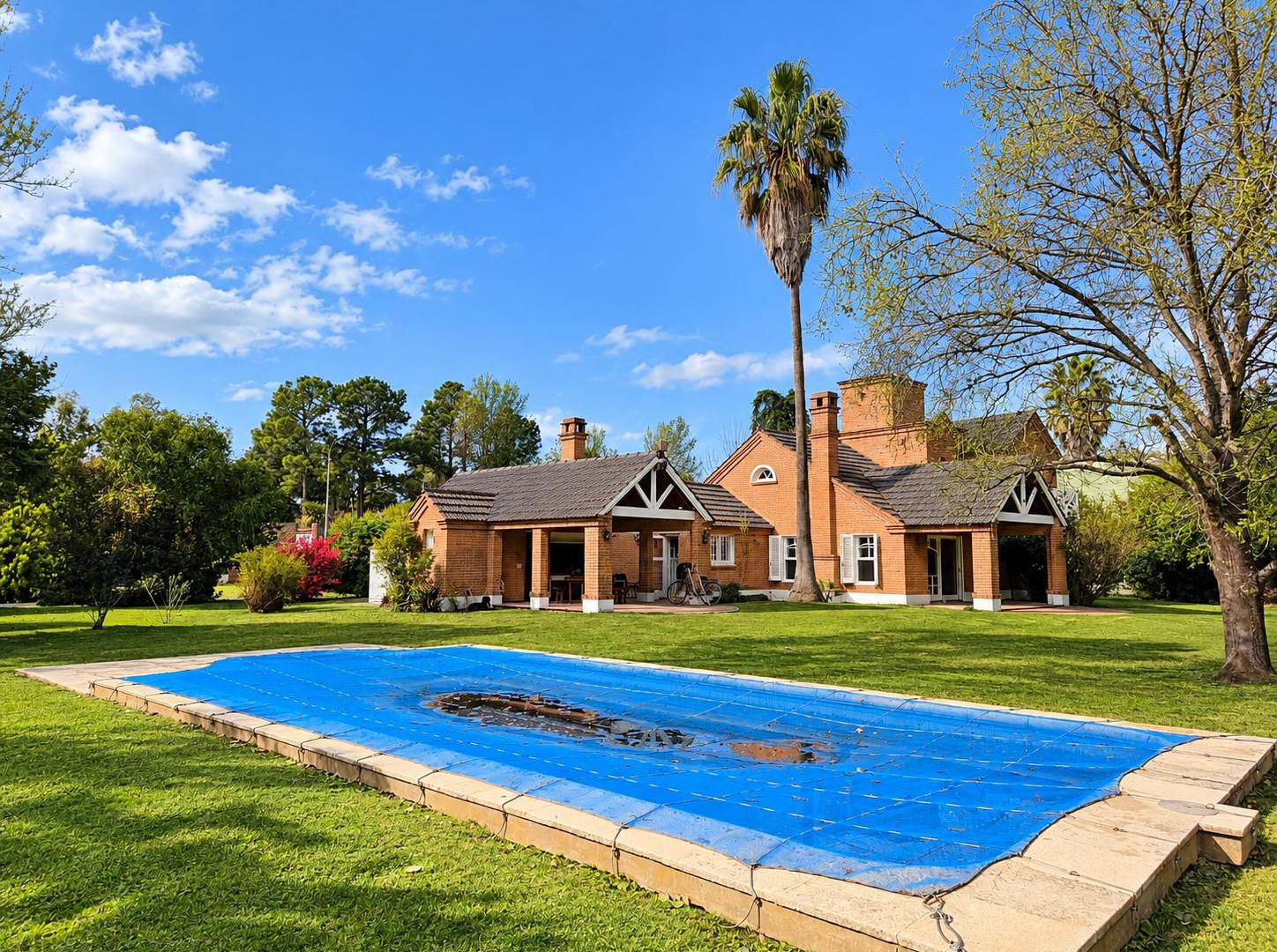 Foto de Venta casa en el Club de Campo el Ombú - Doble Lote, Fondo al Golf y, imagen 5