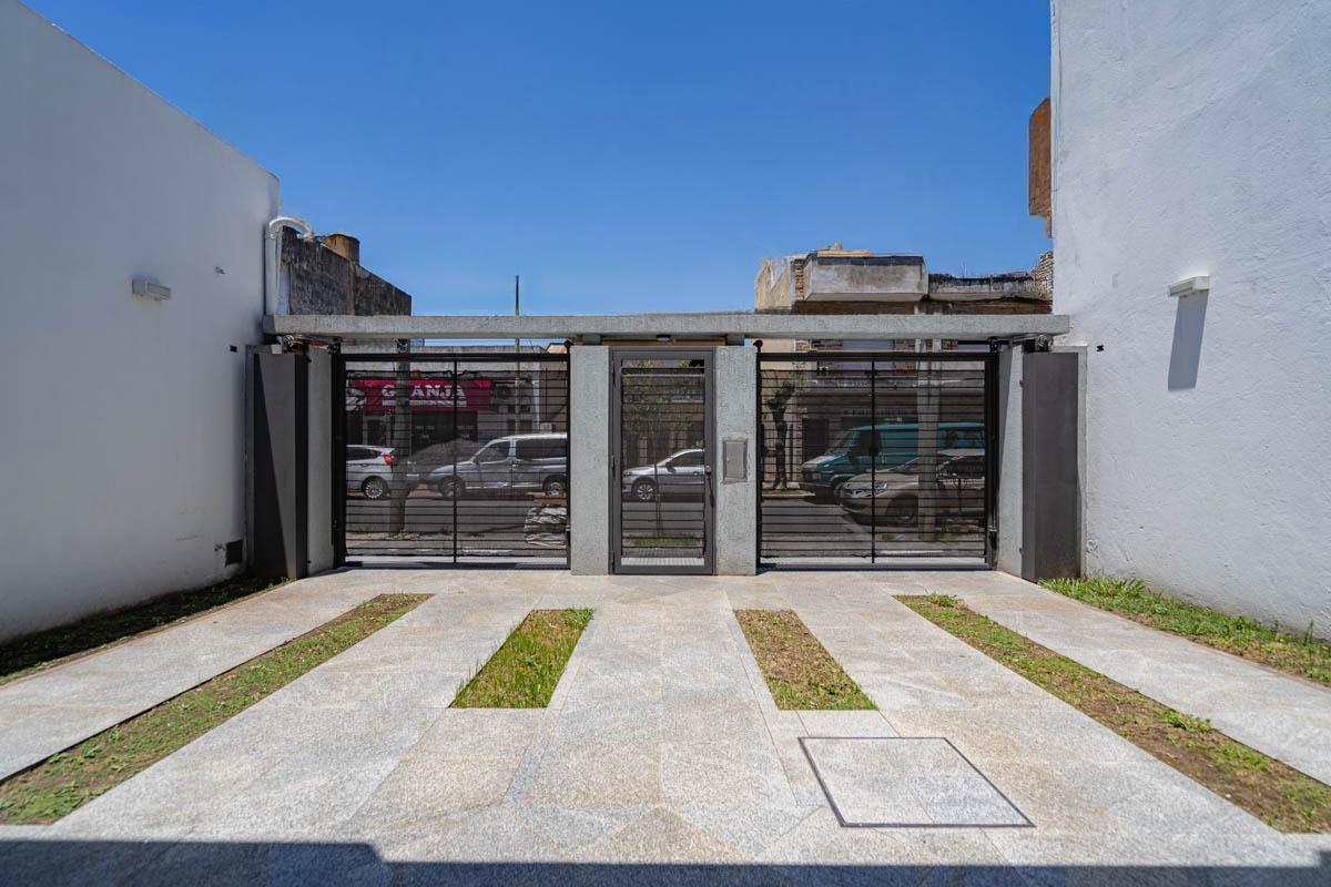 Foto de VENTA TRIPLEX 5 AMB COCHERA CIUDAD MADERO, imagen 4