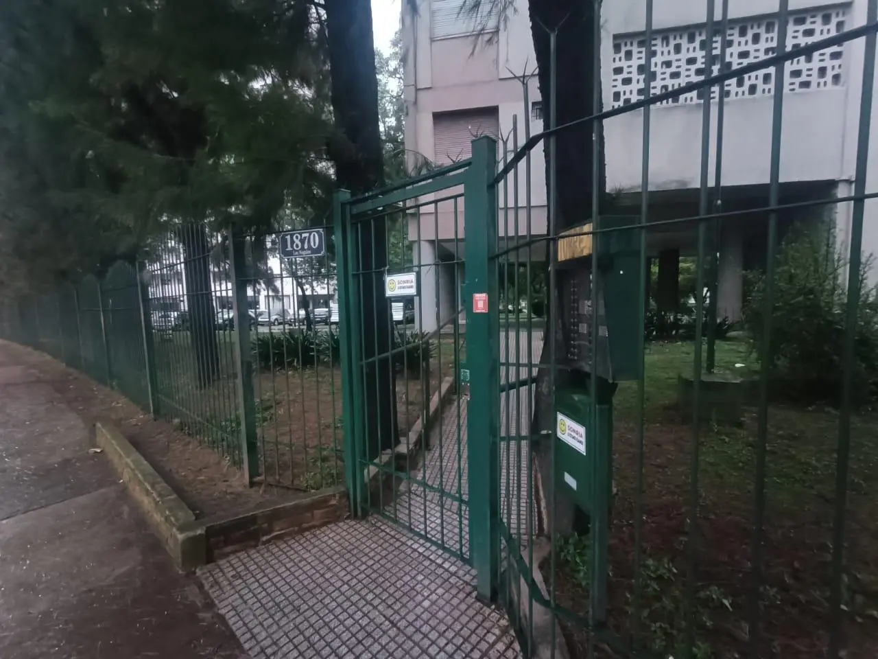 Departamento de 4 ambientes con Cochera 4