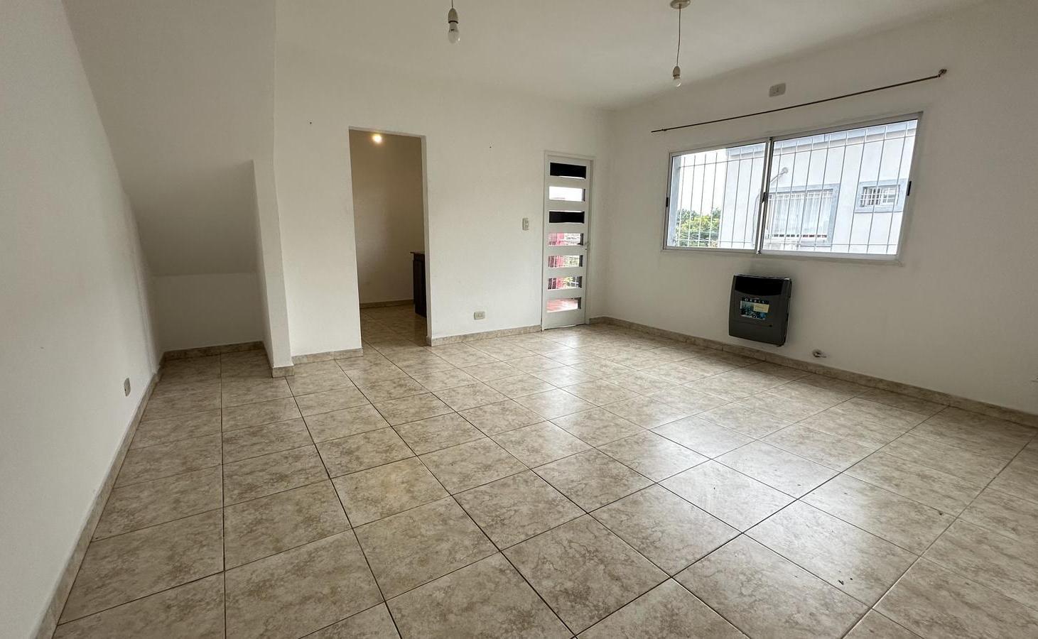 Departamento en venta de 3 ambientes en Ciudad Madero