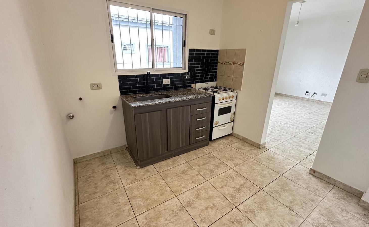 Foto de Departamento 3 ambientes Ciudad Madero Venta, imagen 2