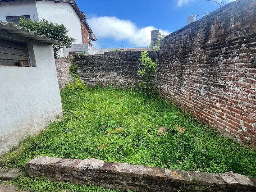 Terreno en venta en El Palomar 3