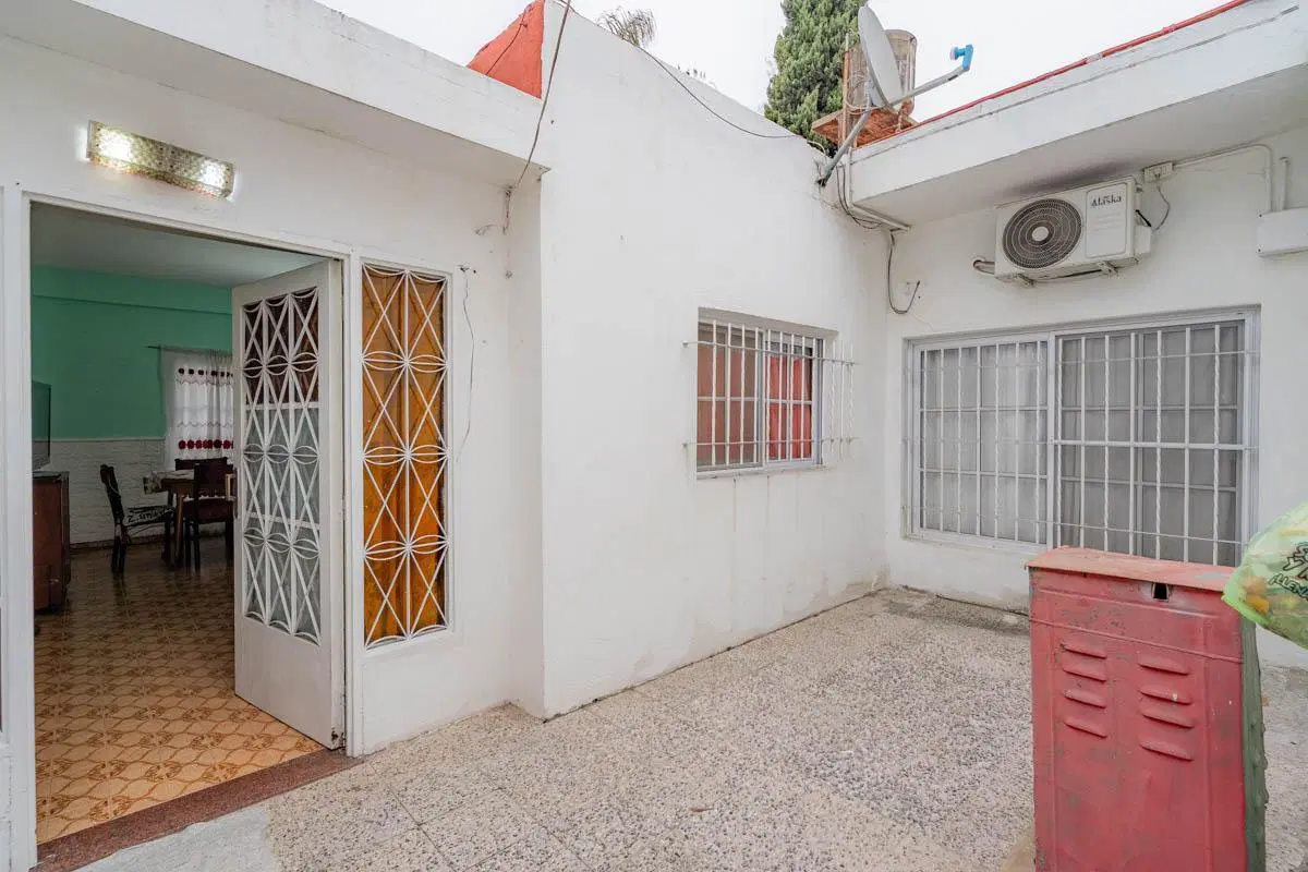 PH en venta de 3 ambientes en Tapiales 2
