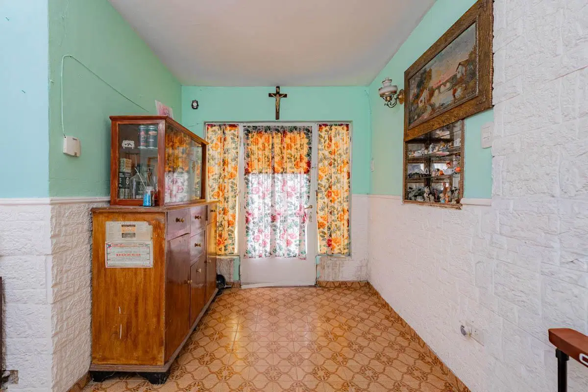 PH en venta de 3 ambientes en Tapiales 8