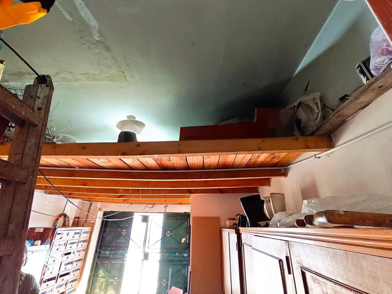 Venta PH de 3 ambientes en Isidro Casanova 8