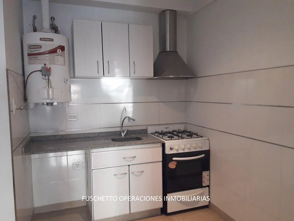 Departamento 2 ambientes en Alquiler con Balcón y Cochera 5