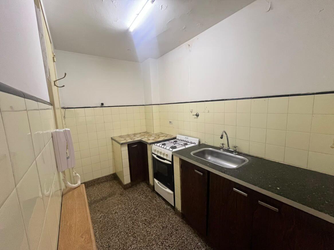 Foto de Departamento de 2 ambientes en alquiler en Liniers, imagen 3