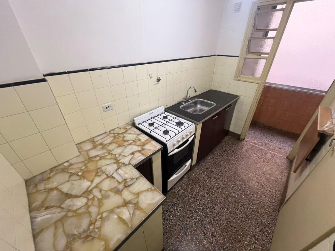 Foto de Departamento de 2 ambientes en alquiler en Liniers, imagen 2
