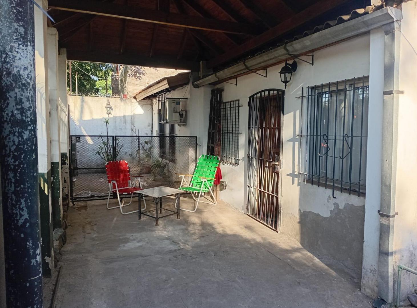 Foto de Casa de 3 ambientes en venta en Aldo Bonzi, imagen 3