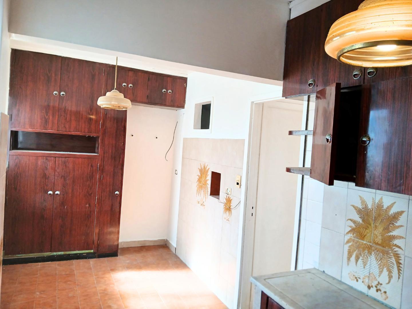 Foto de Departamento en venta de 4 ambientes en Flores, imagen 3