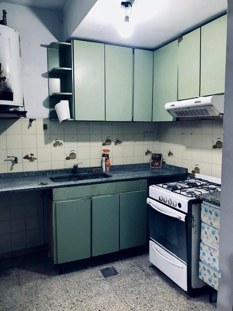 Quilmes, Depto en 1er Piso 2 Amb C/patio 1