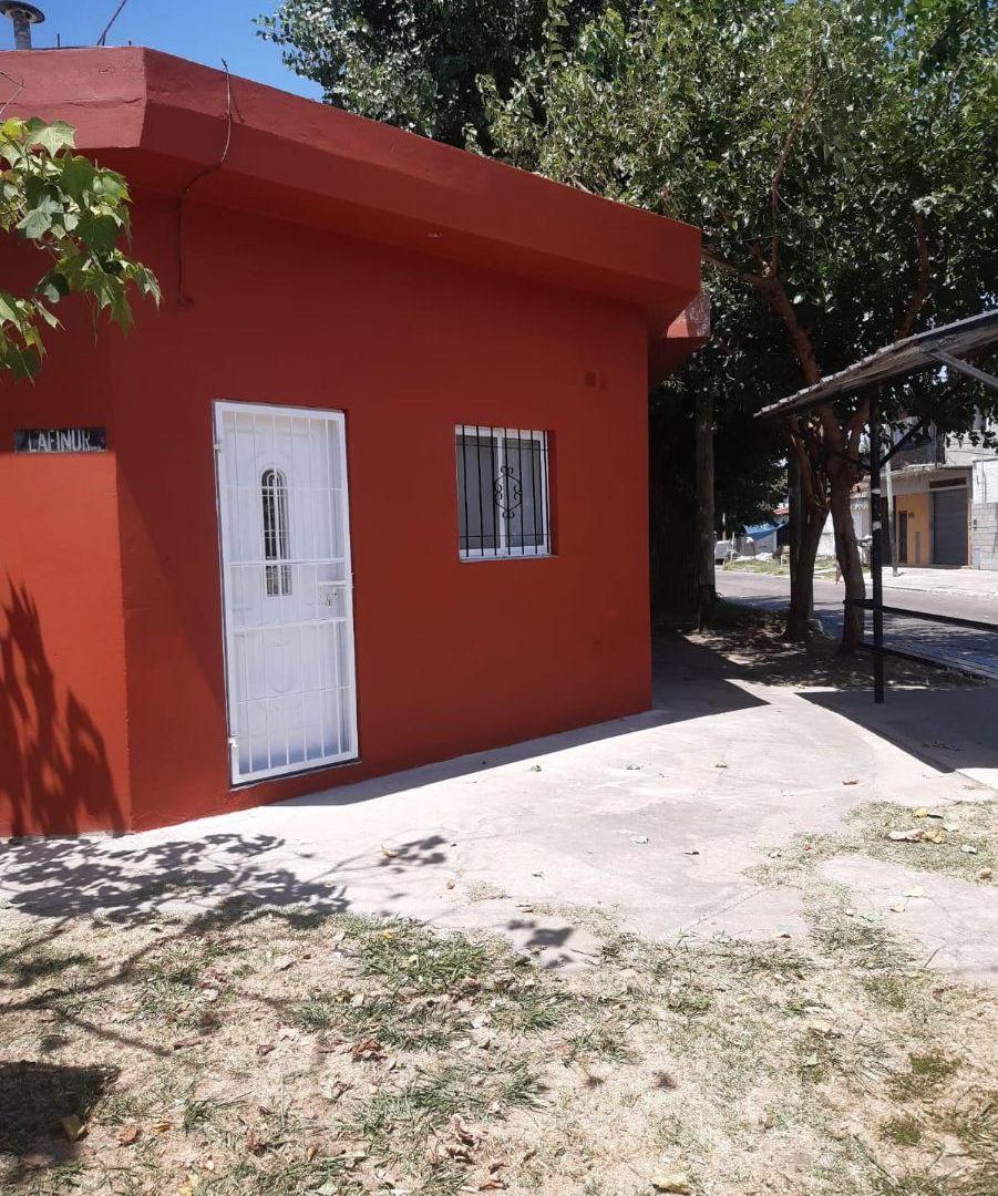 Foto de Alquiler Depto ph sin expensas 2 amb en esquina, imagen 4