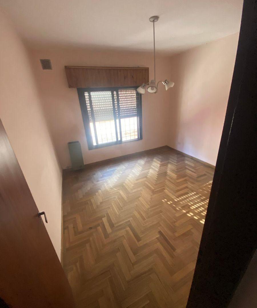 Foto de Alquiler Casa en Ph al frente 3amb Quilmes, imagen 4