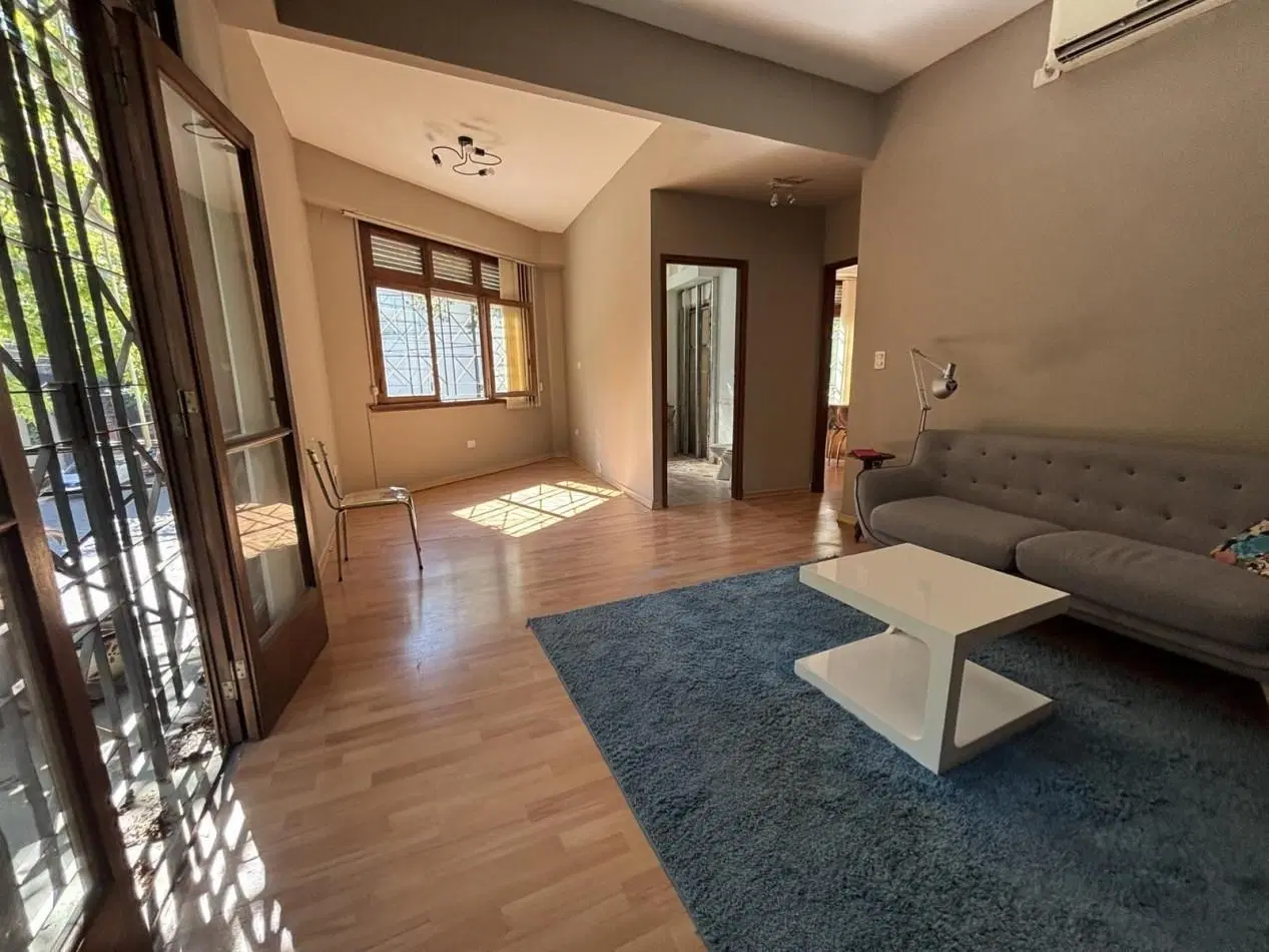 Casa / Oficina en Venta - Esquina Unica con Terraza en Chacarita | Fraga 300 5