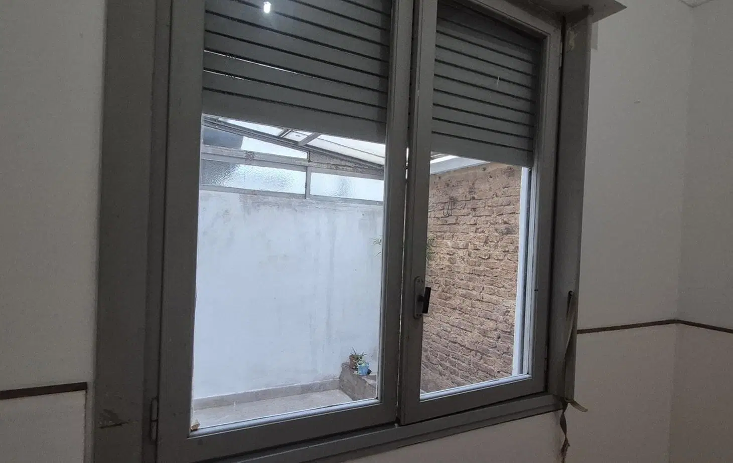 PH  2 Ambientes en Venta En Colegiales PB Con Patio Techado corredizo 5