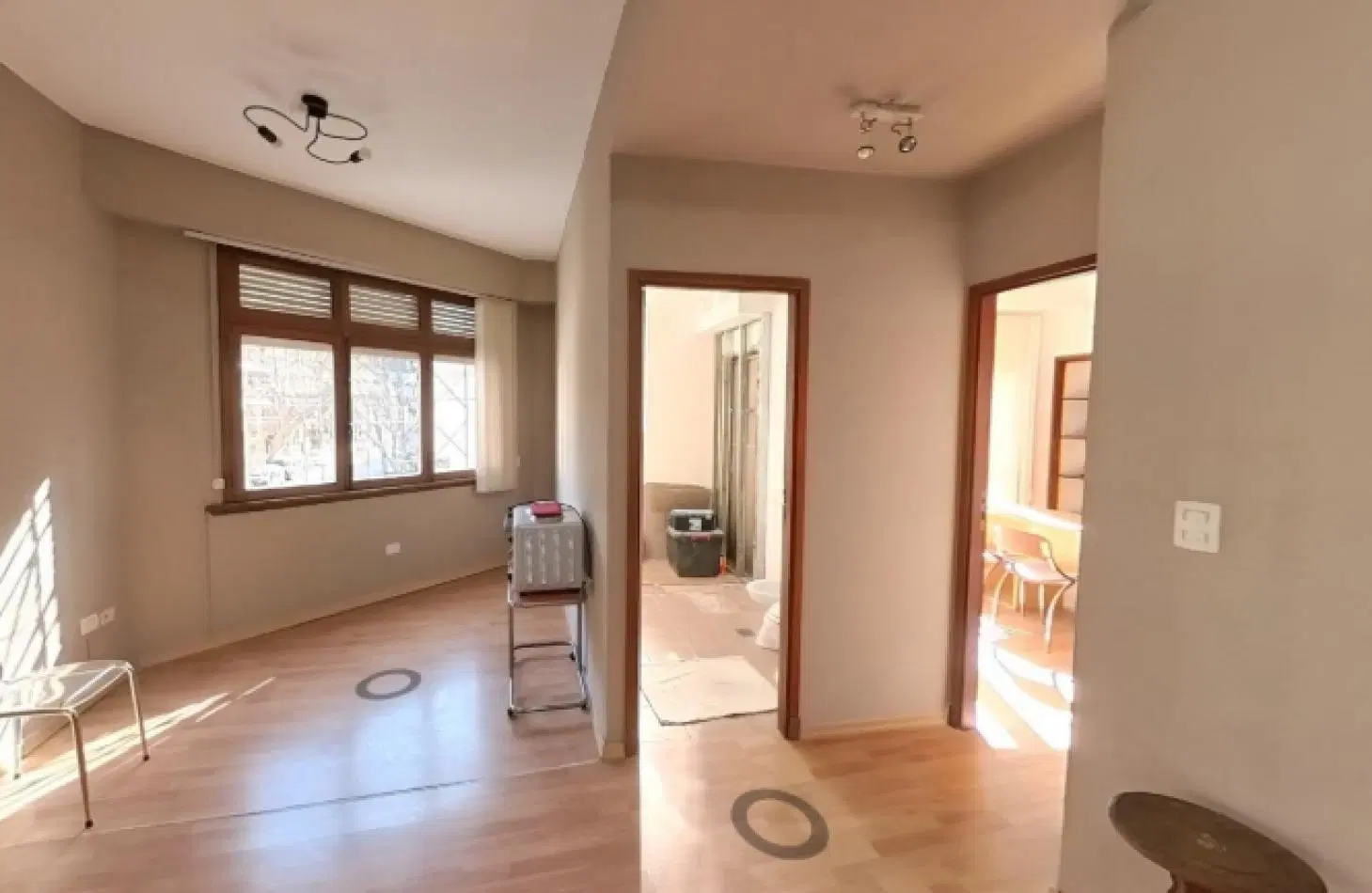 Casa / Oficina en Venta - Esquina Unica con Terraza en Chacarita | Fraga 300 2