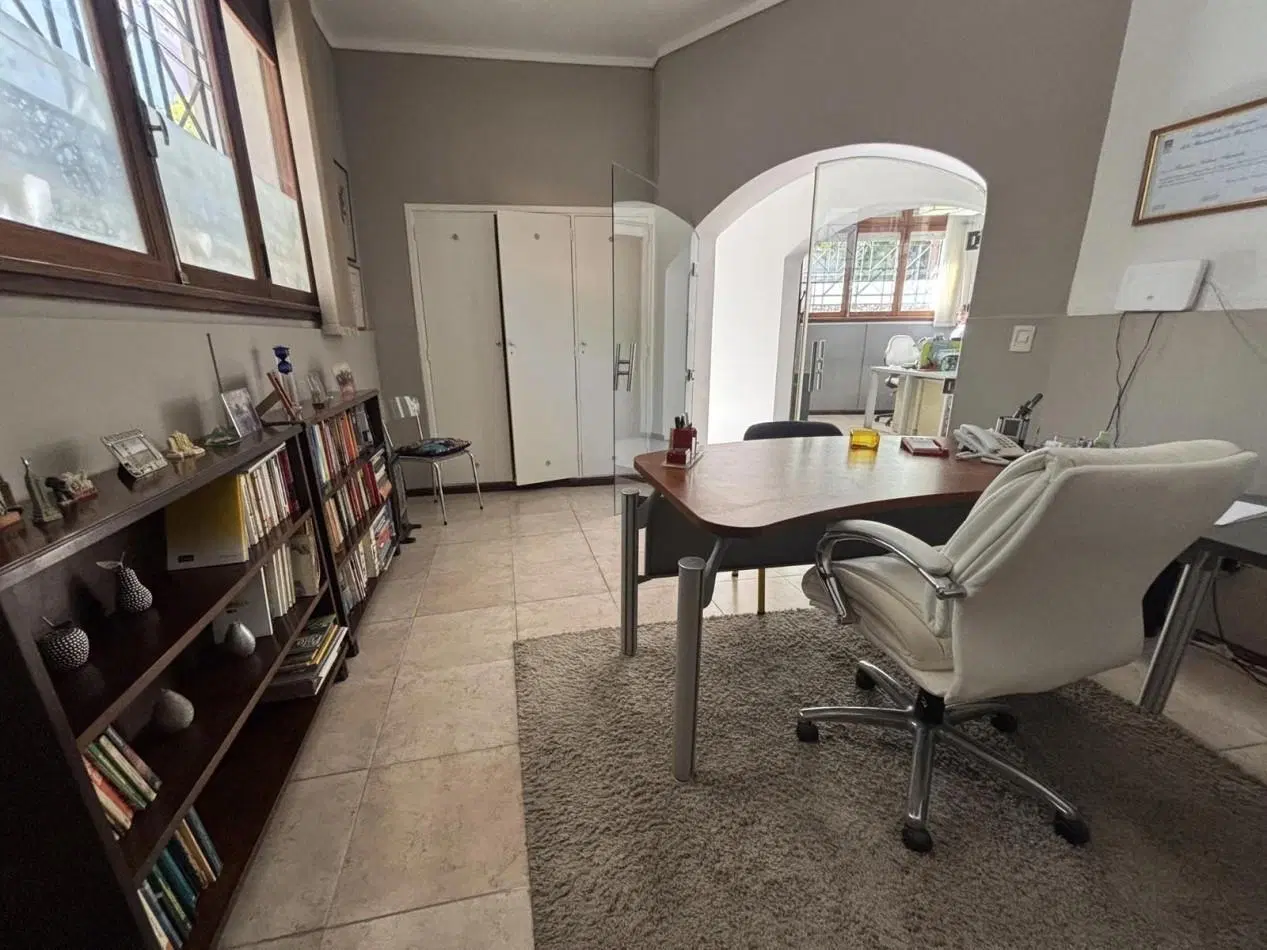 Casa / Oficina en Venta - Esquina Unica con Terraza en Chacarita | Fraga 300 4