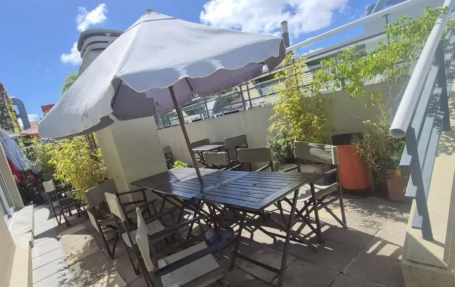 DEPARTAMENTO EN VENTA DE 3 AMBIENTES CON BAULERA Y COCHERA EN COLEGIALES COMPLEJO LA ALGODONERA 8