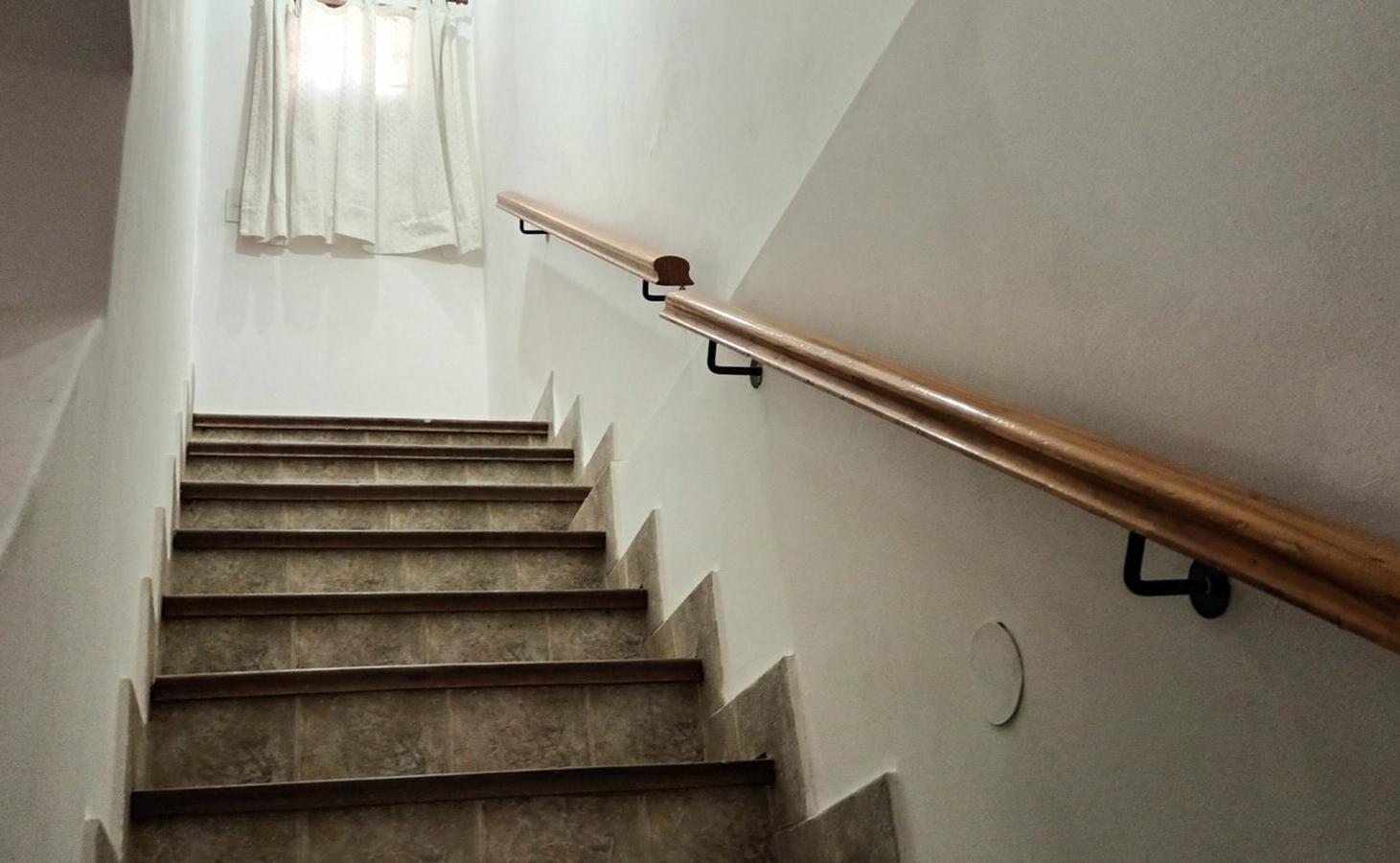 Foto de CASA CON DOS DEPTOS INDEPENDIENTES EN VENTA SOBRE LOTE PROPIO EN FLORES CON PATIO Y TERRAZA, imagen 4