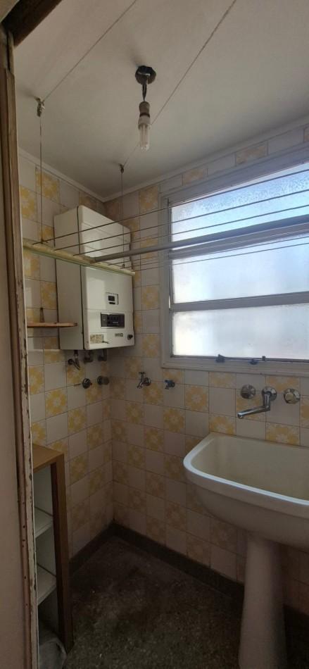 Foto de DEPARTAMENTO EN ALQUILER DE 2 AMBIENTES EN BARRIO NORTE CERCANO AL ALTO, imagen 5