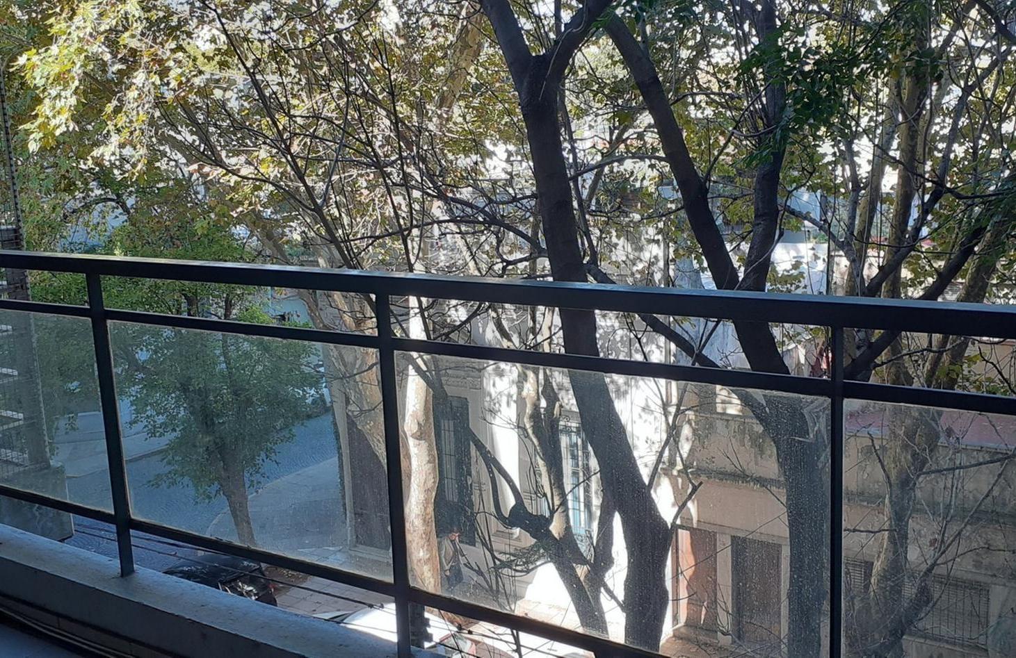 Foto de DEPARTAMENTO DE 3 AMBIENTES EN ALQUILER CON COCHERA EN LA MEJOR ZONA DE, imagen 2