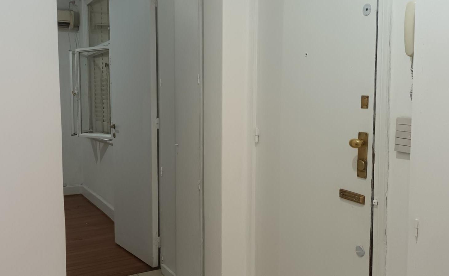 Foto de DEPARTAMENTO DE 3 AMBIENTES EN VENTA A MEDIA CUADRA DEL ALTO PALERMO, imagen 5