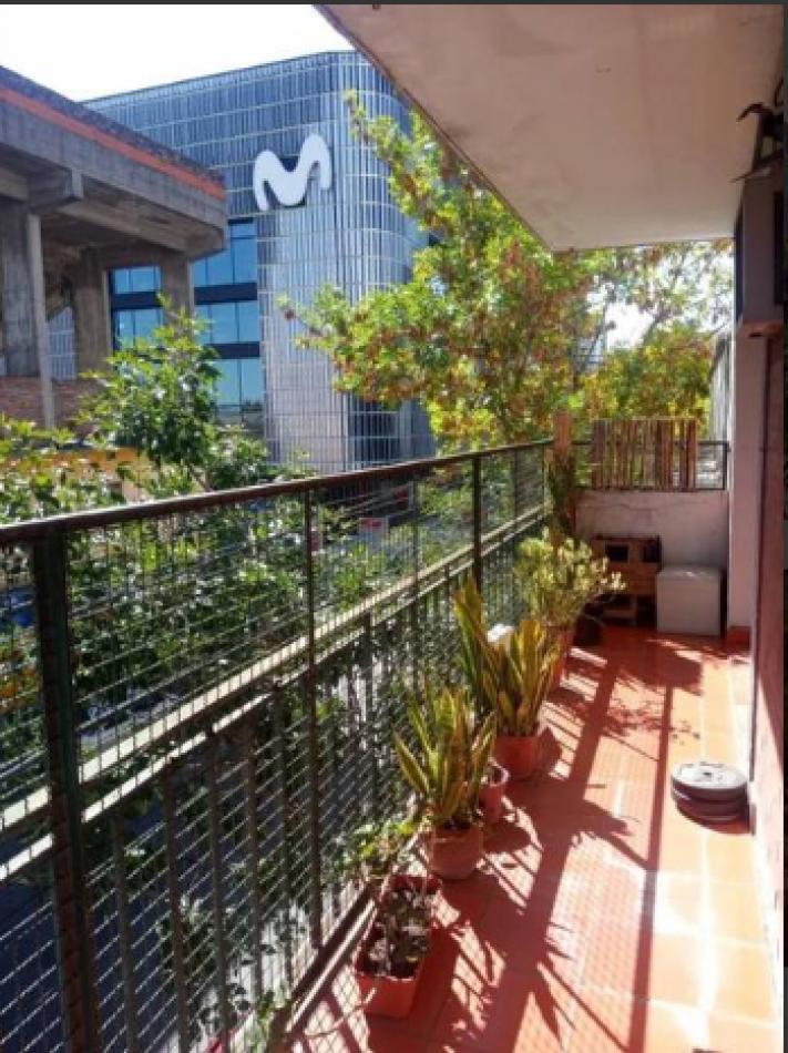 Foto de Departamento en venta de 4 Ambientes en Villa Crespo - Frente, Balcon y, imagen 2
