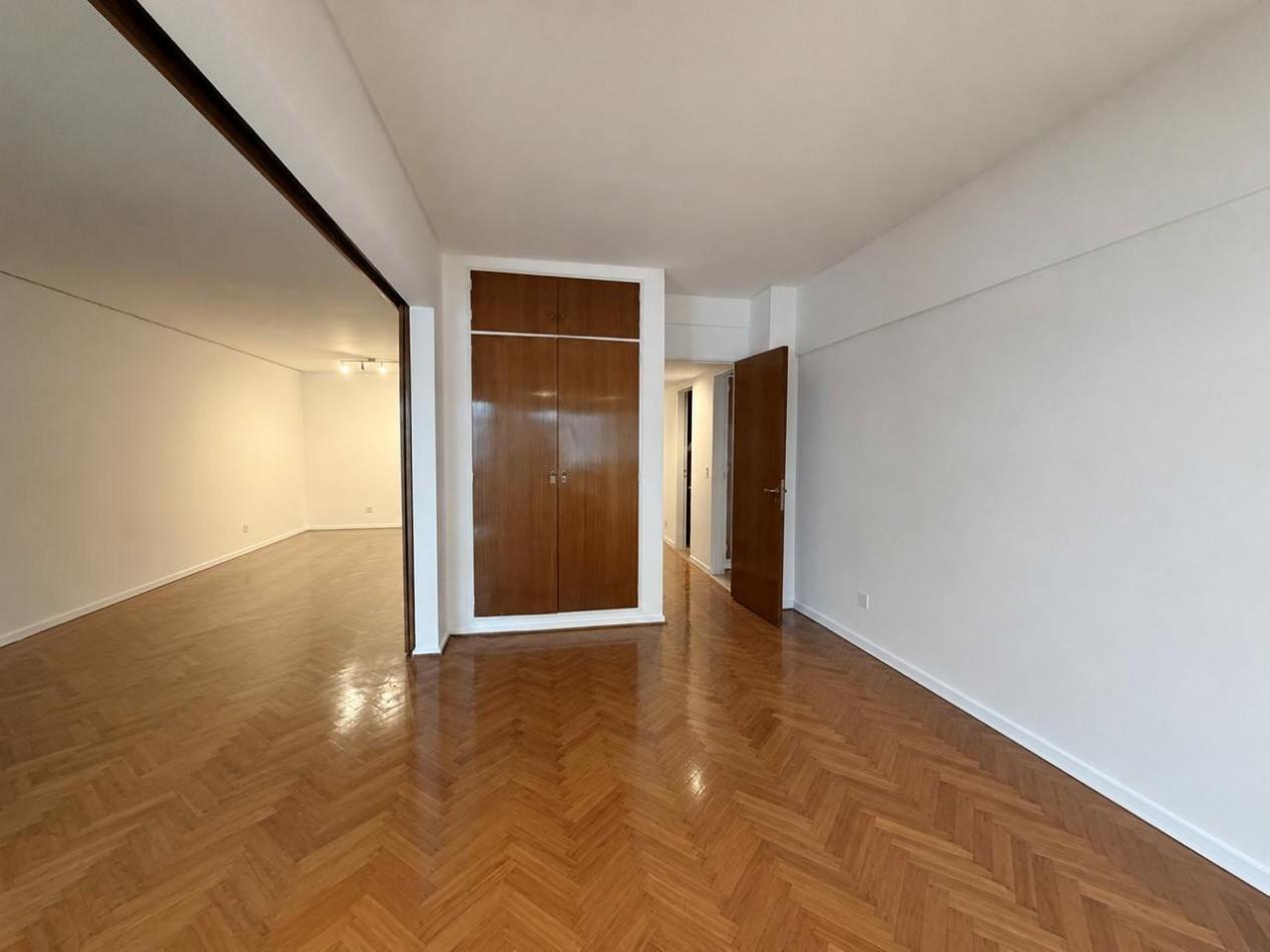 Foto de EXCELENTE DEPARTAMENTO EN VENTA - RECOLETA - 4 AMB CON ESCRITORIO, imagen 1
