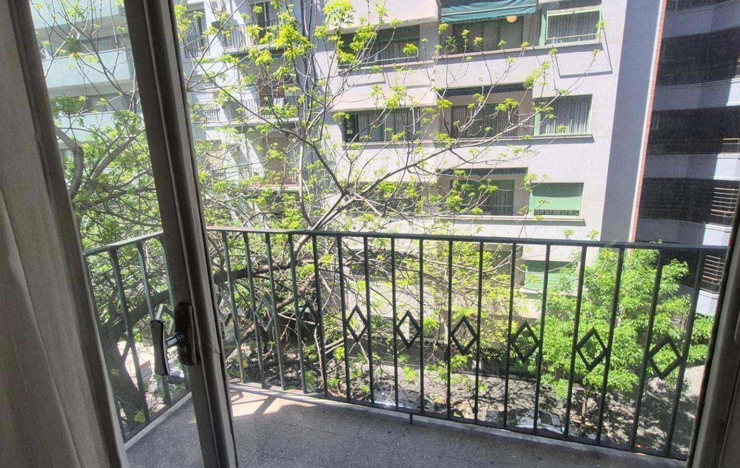 Foto de DEPARTAMENTO EN VENTA DE 3 AMBIENTES CON DEPENDENCIAS, TOILETTE Y, imagen 3