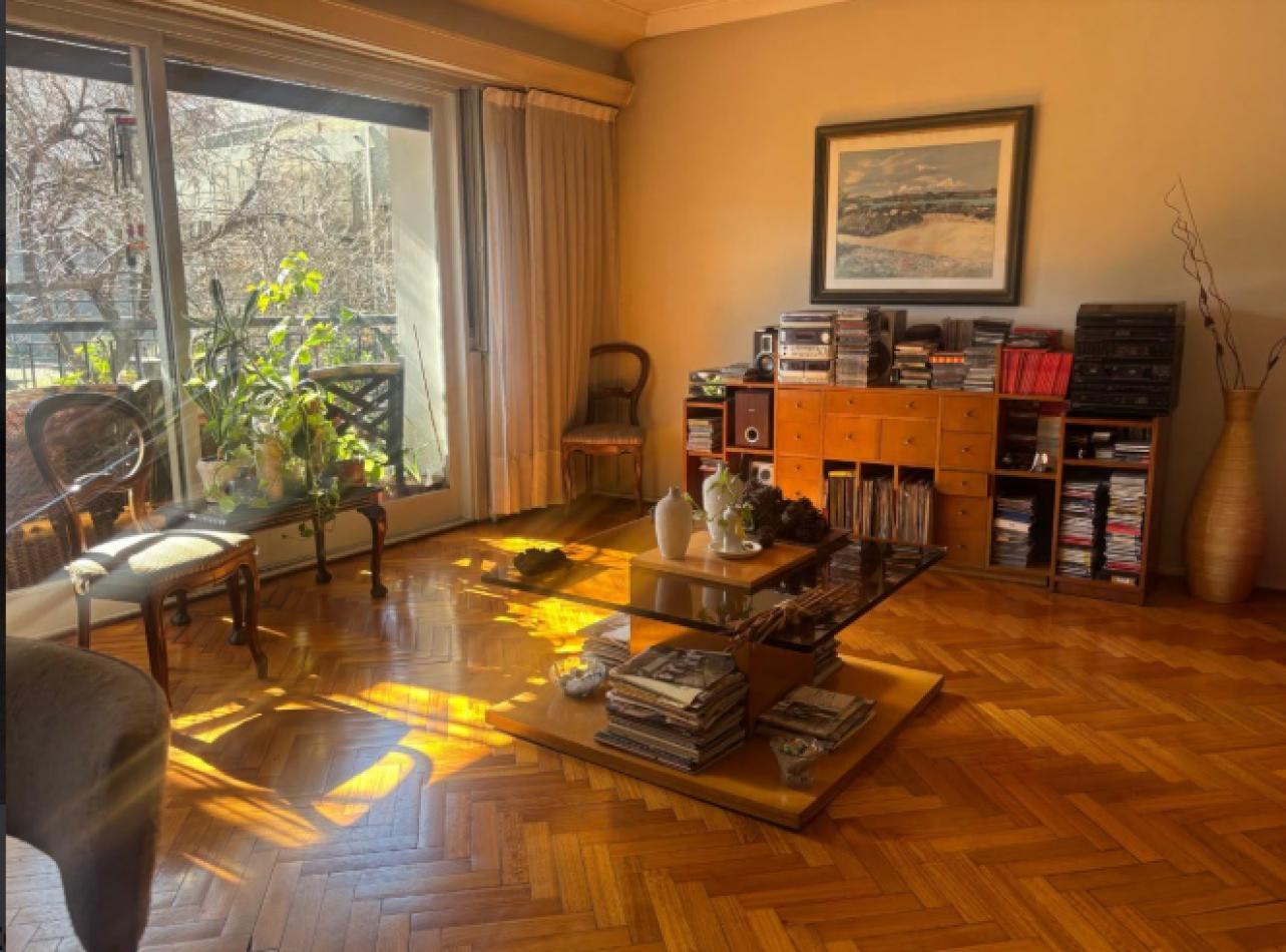 Foto de DEPARTAMENTO TIPO SEMIPISO EN VENTA DE 6 AMBIENTES CON COCHERA EN, imagen 5