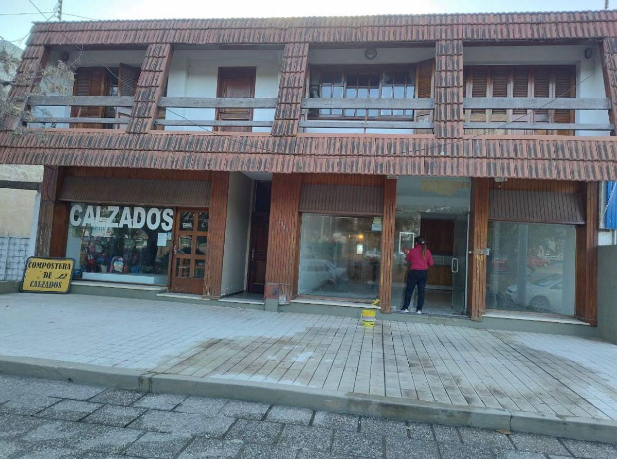 Oportunidad Unica! Venta Local Comercial 40 m² en Villa Carlos Paz - Cba. 3