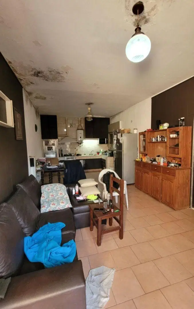 Casa de pasillo unica en Pje. Esnaola 5677 entre Agneta y Pedro Lino Funes 1